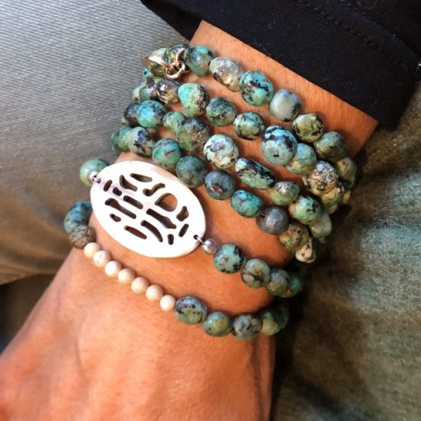 Turquoise Africaine 3 tours et plaque corne