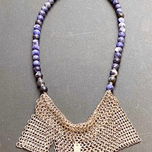 Attila ras de cou Sodalite cotte de mailles