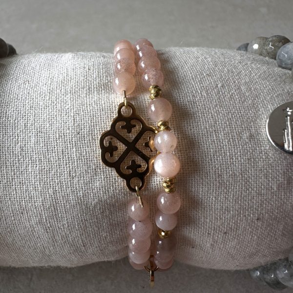 Bracelet pierre de soleil trèfle plaqué or