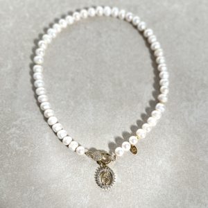 Collier Madone fermoir 18K