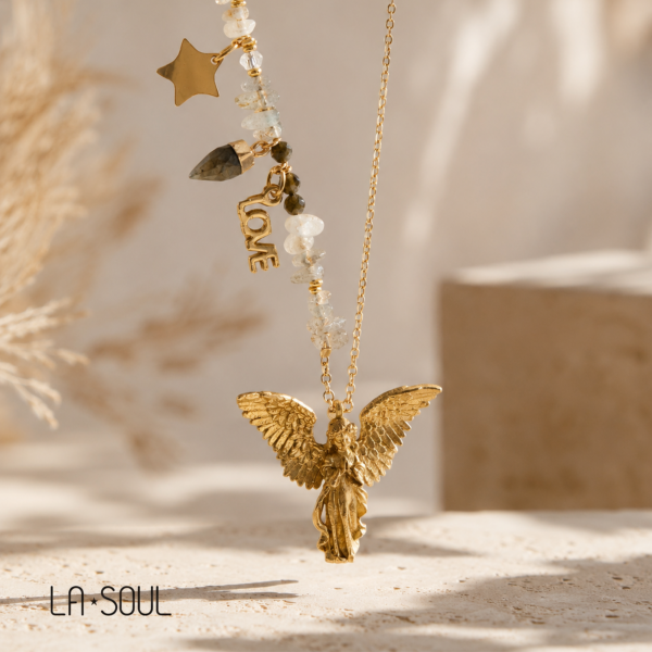 Ange celeste, collier plaqué or, labradorite et pierre de Lune naturelles, fait main